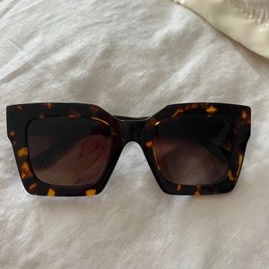 DIFF polarized sunglasses
